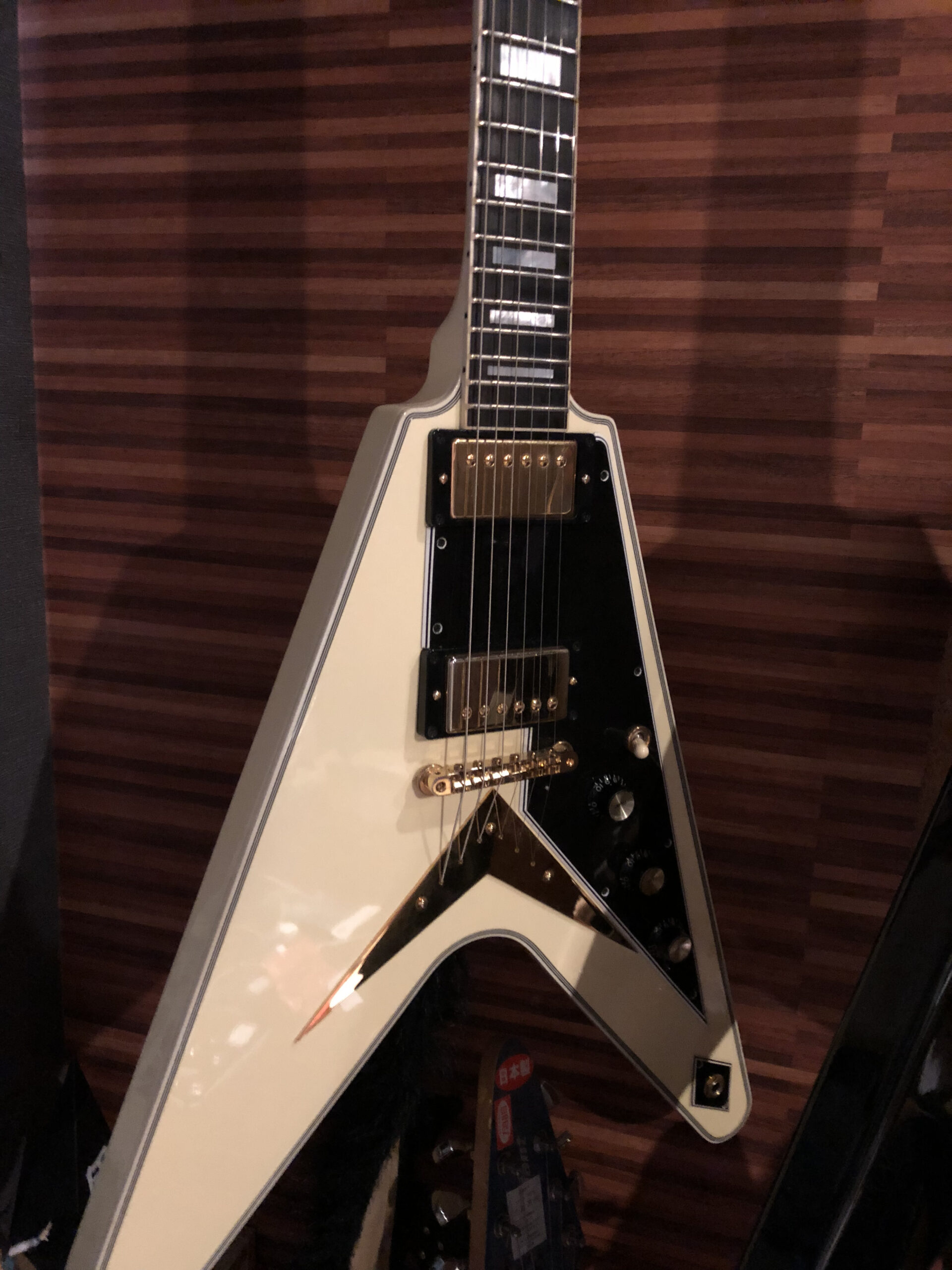 Gibson Custom Shop Flying V Custom Classic White｜Guitar 